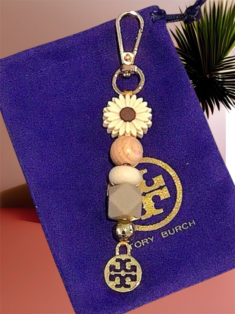 Tory Burch Keychain Gold Logo Daisy Bead Charm in Cream and Tan. Bag charm,